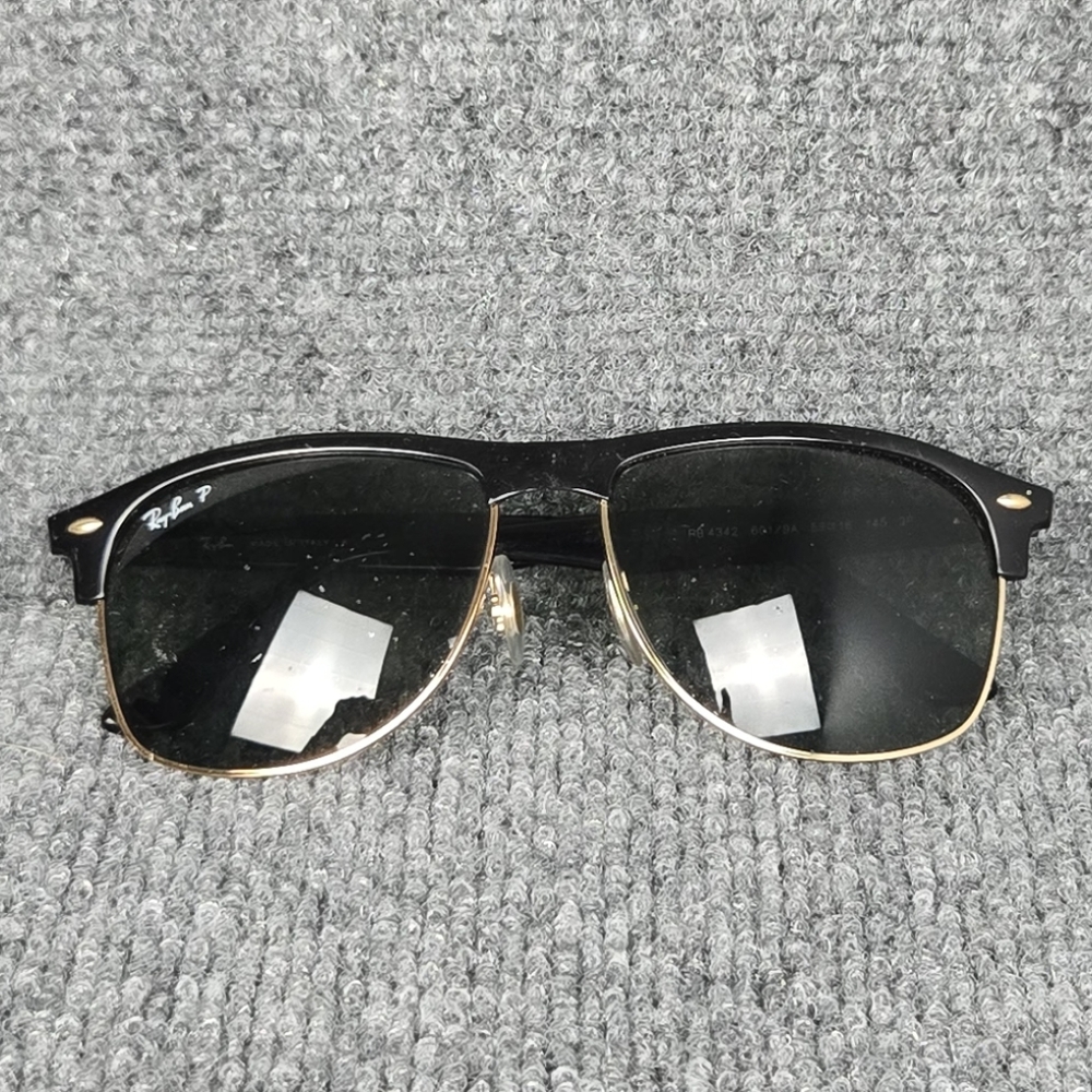 Rayban Aviators Black and Gold Sunglasses